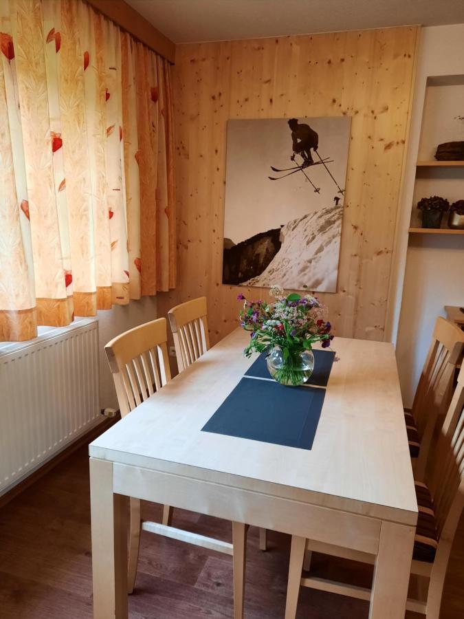 Haus Untergand Appartement Sankt Anton am Arlberg Buitenkant foto