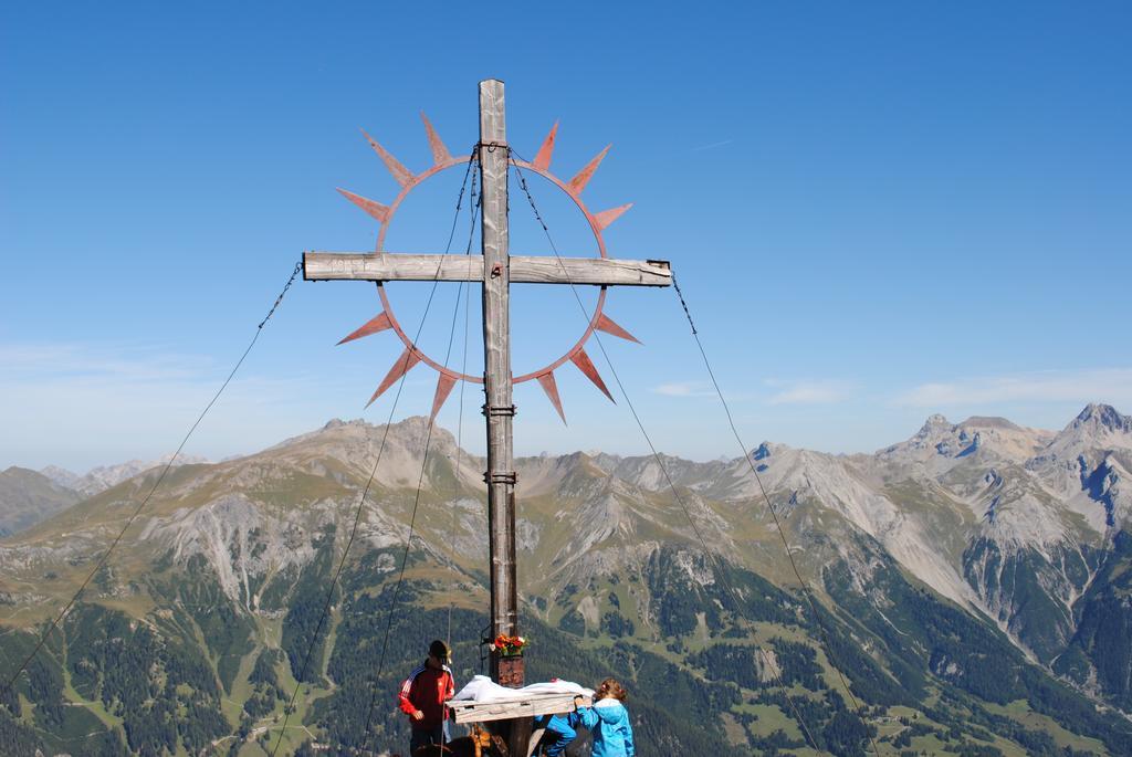 Haus Untergand Appartement Sankt Anton am Arlberg Buitenkant foto
